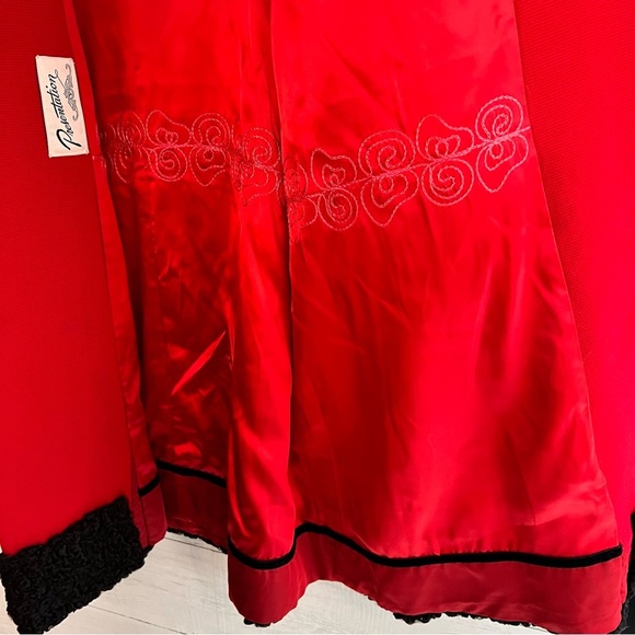 RARE!! VTG 1960s Red Wool Princess Coat S-M Double Breasted Persian Lamb Trim - Picture 12 of 16